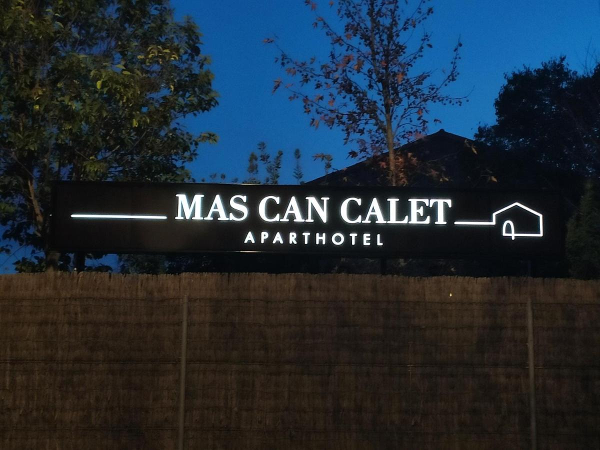 Les Franqueses del Vallès Mas Can Calet Aparthotel מראה חיצוני תמונה